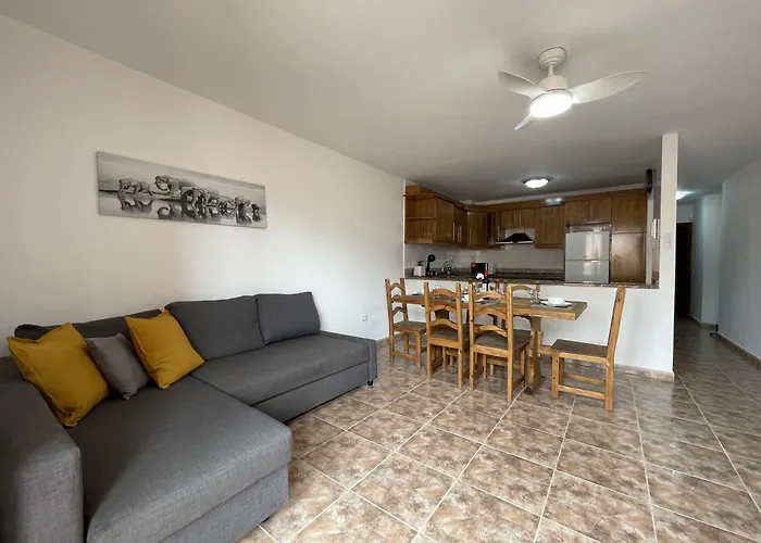 Lejlighed Markethome Cozy 2br Near Airport Guaza