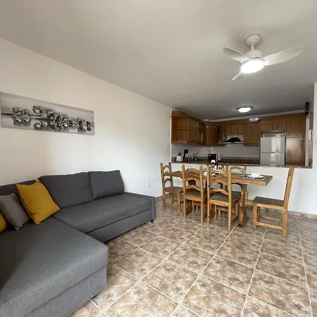 Apartamento Markethome Cozy 2br Near Airport Guaza
