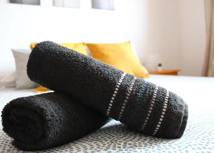 Markethome Cozy 2br Near Airport Guaza