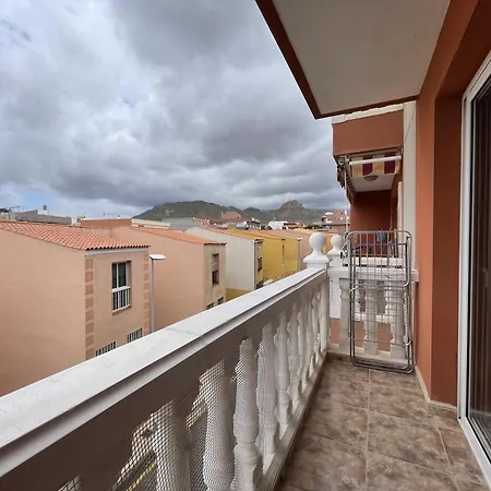 Markethome Cozy 2br Near Airport * Guaza