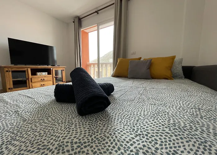 Markethome Cozy 2br Near Airport Guaza